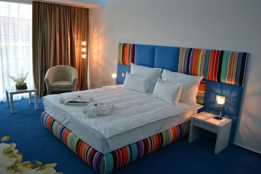 Картинка Marshal Garden Hotel (Adults Only) 4*