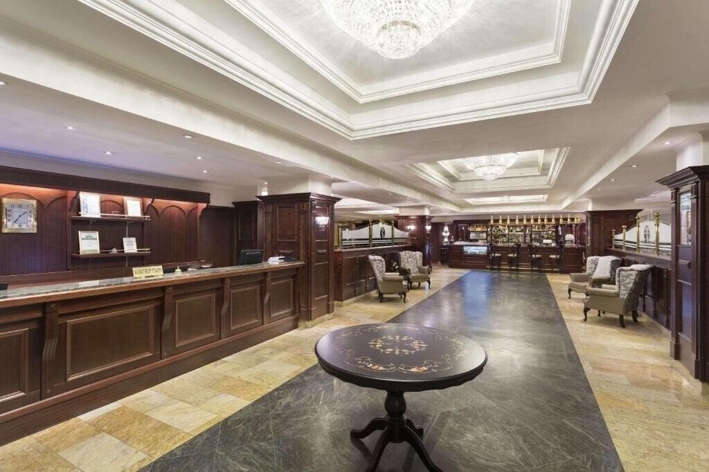 Фото Ramada Hotel & Suites by Wyndham Bucharest North 4*