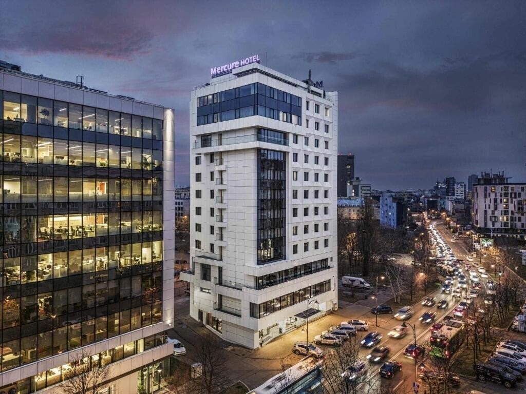 Готель Mercure Bucharest Unirii 4*