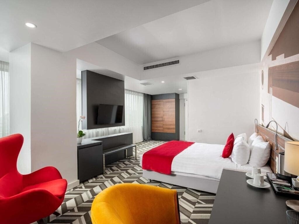 Фотографія Mercure Bucharest Unirii 4*