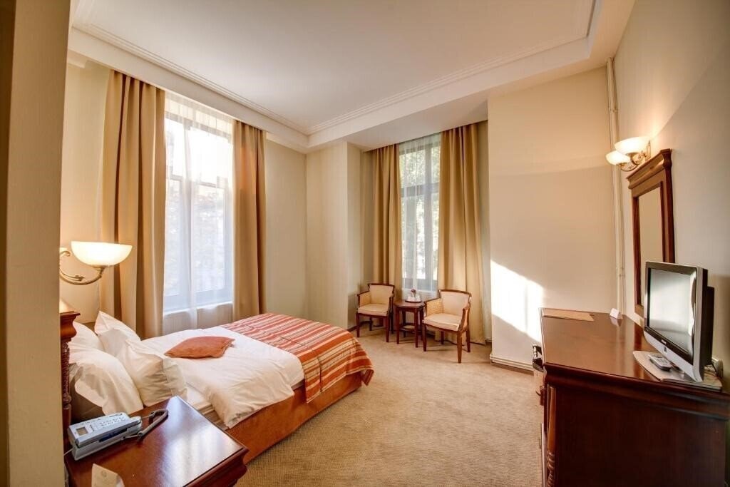 Фото Atrium Hotel Ateneu City Center 4*