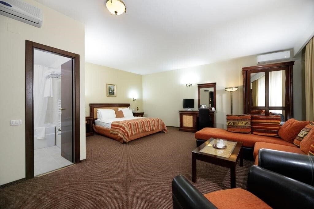 Зображення Atrium Hotel Ateneu City Center 4*
