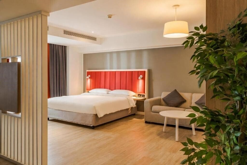Зображення Park Inn by Radisson Bucharest Hotel & Residence 4*