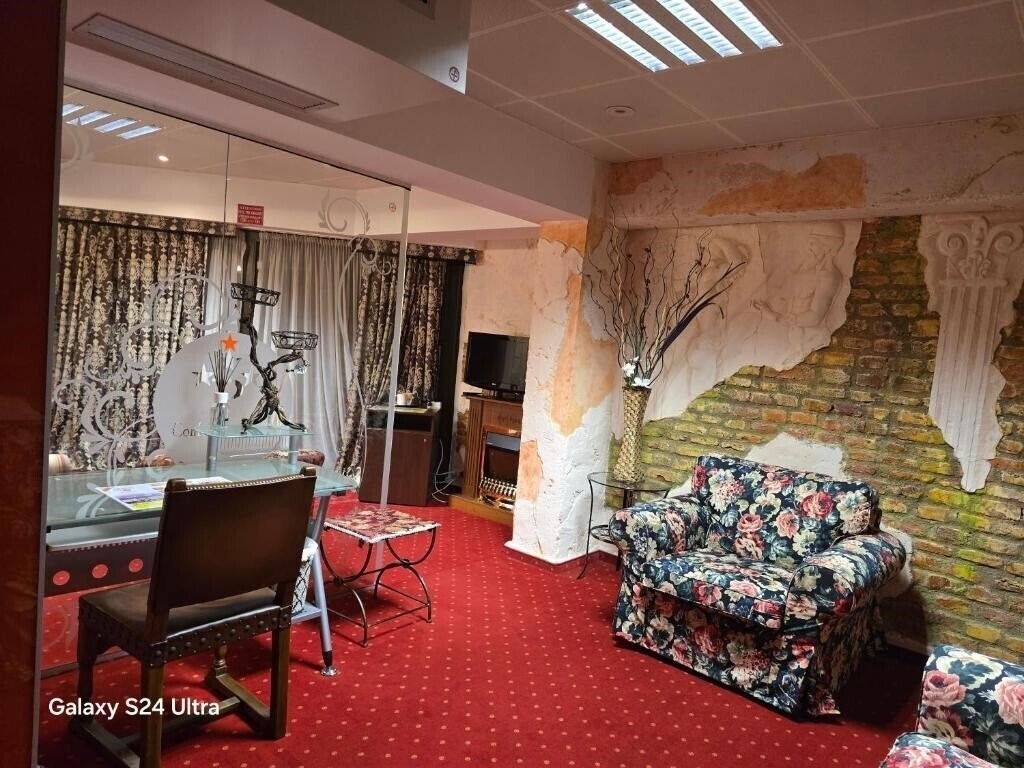 Готель Grand Pier Boutique Hotel 4*