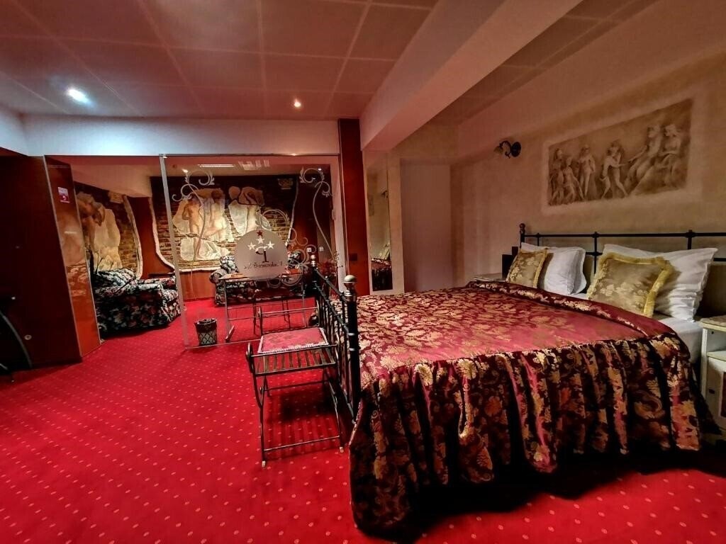 Фото Grand Pier Boutique Hotel 4*