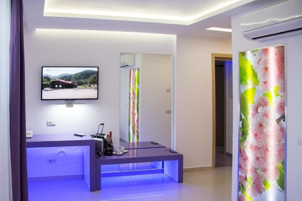 Фотография Hotel Christina Plus 4*