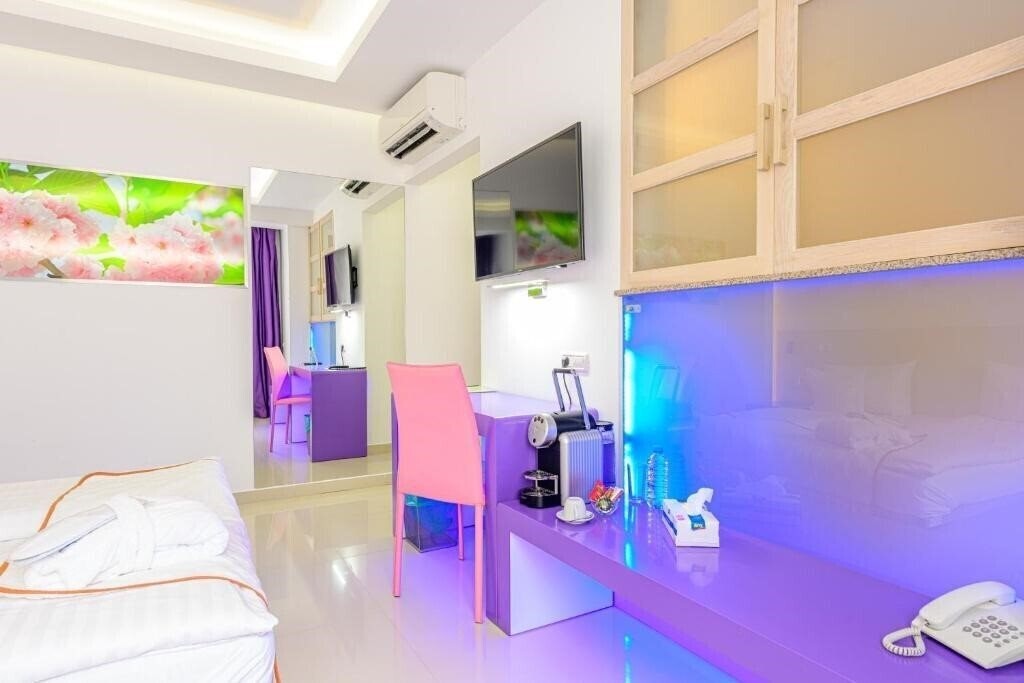 Картинка Hotel Christina Plus 4*