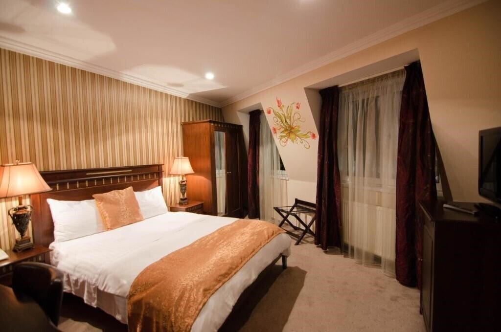 Готель Hotel Boutique Monaco 4*
