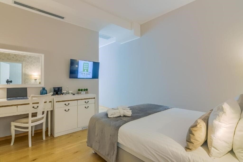 Фотографія New Era Hotel Bucharest City 4*