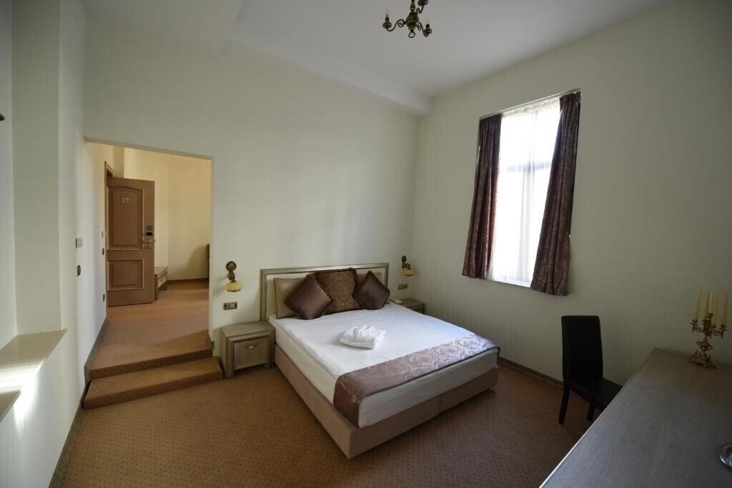Отель Euro Hotel Grivita 4*