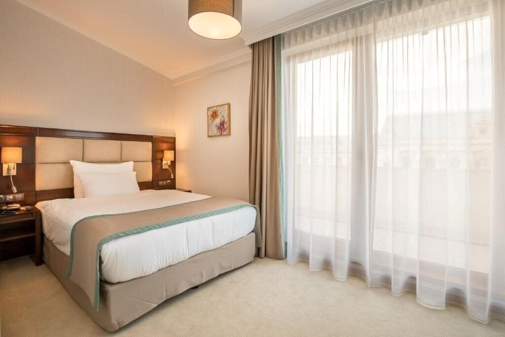 Фотография Concorde Old Bucharest Hotel 4*
