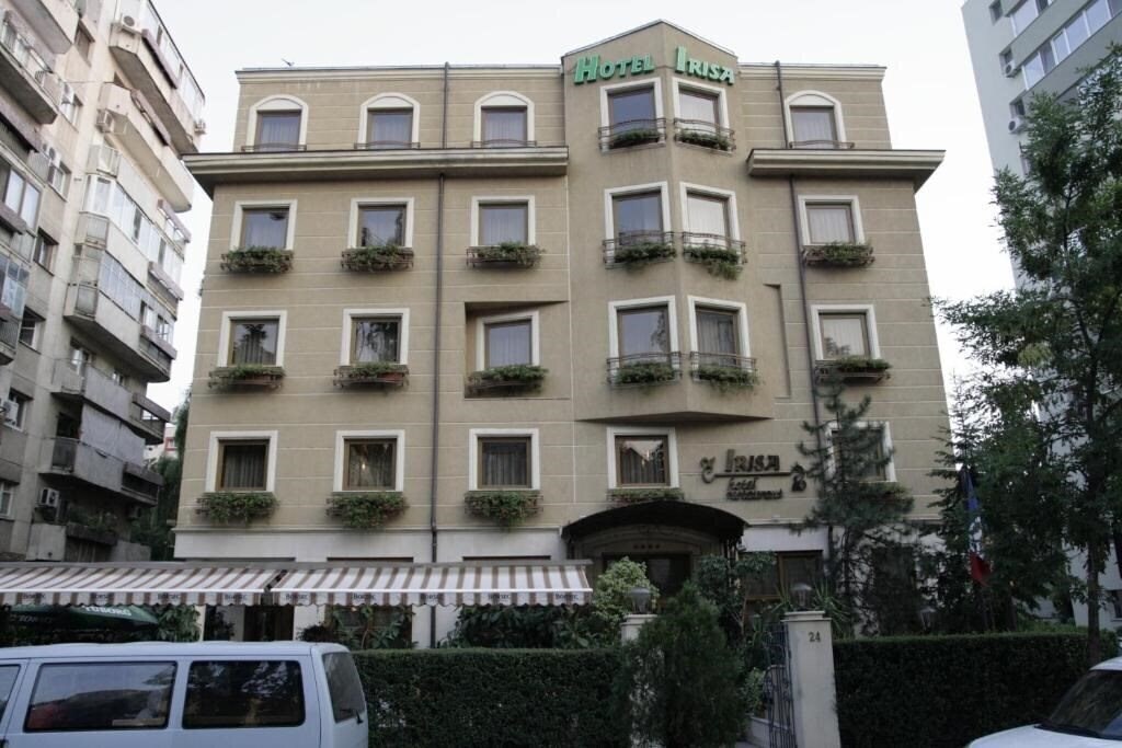Отель Hotel Irisa 4*