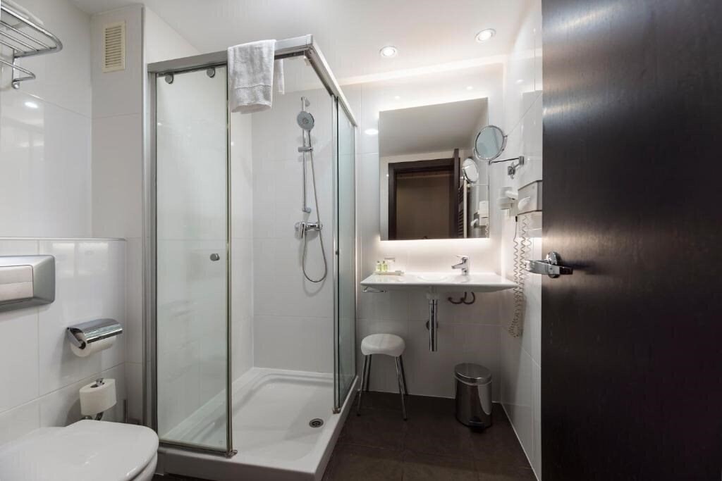 Фотографія Hotel CH Bucharest 4*