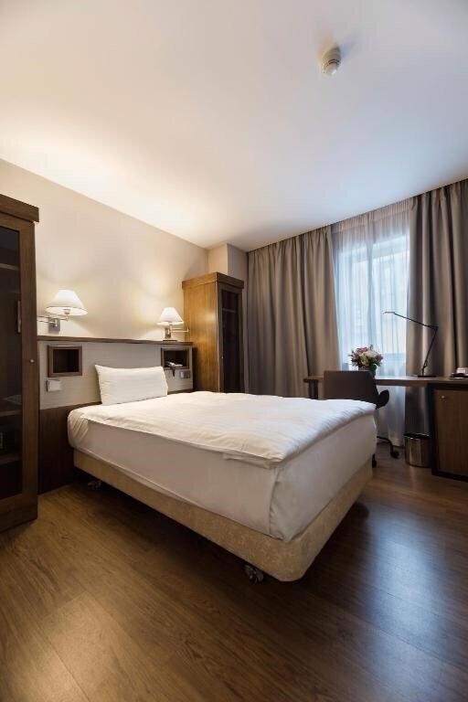 Картинка Hotel CH Bucharest 4*