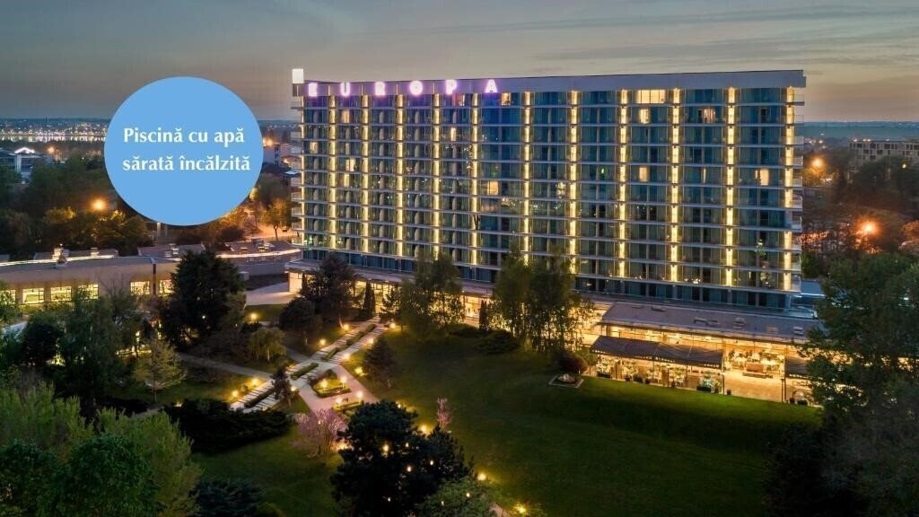 Отель Europa 4*