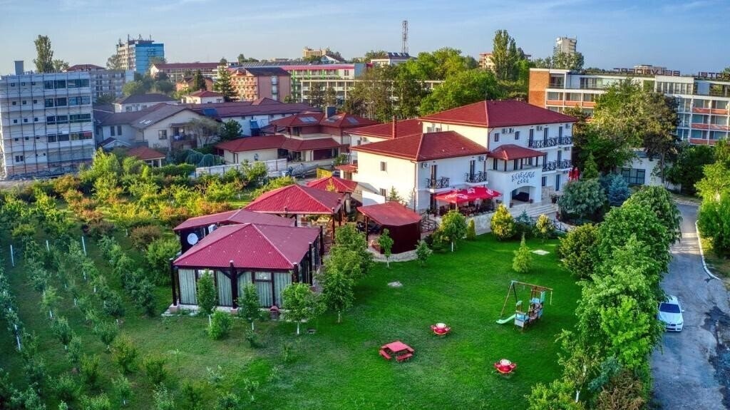 Зображення Roxana 3*