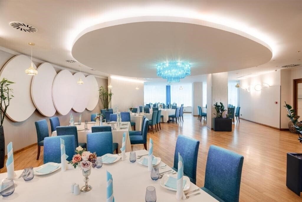 Зображення Doubletree By Hilton Hotel Cluj - City Plaza 4*