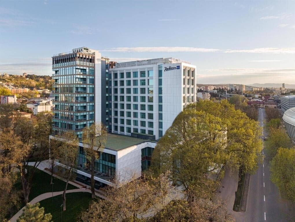 Отель Radisson Blu Hotel, Cluj 5*