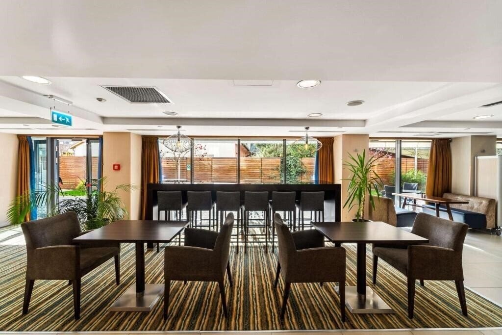 Фото Hampton by Hilton Cluj-Napoca 3*