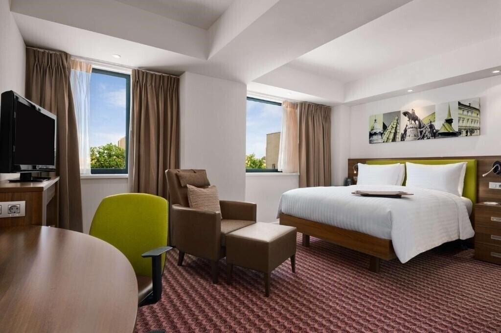Картинка Hampton by Hilton Cluj-Napoca 3*