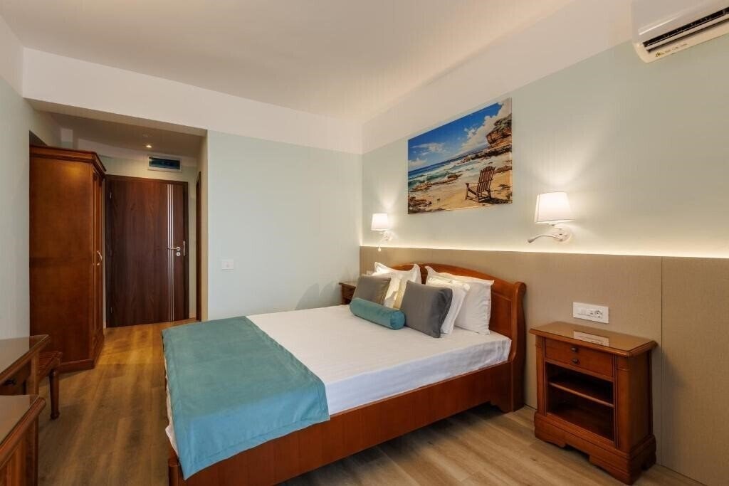 Фотография Amiral 4*