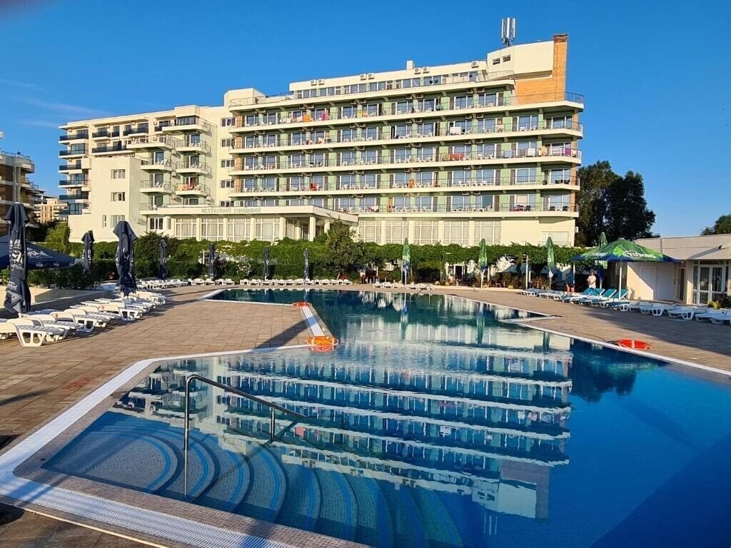 Готель Comandor 4*