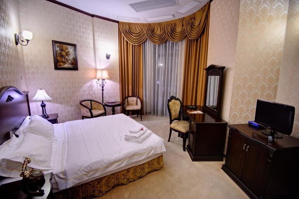 Картинка Carol 4*