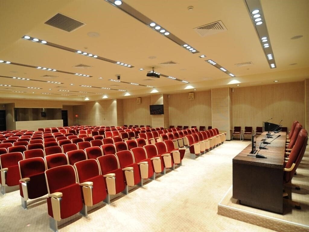 Фото Vega Hotel 5*