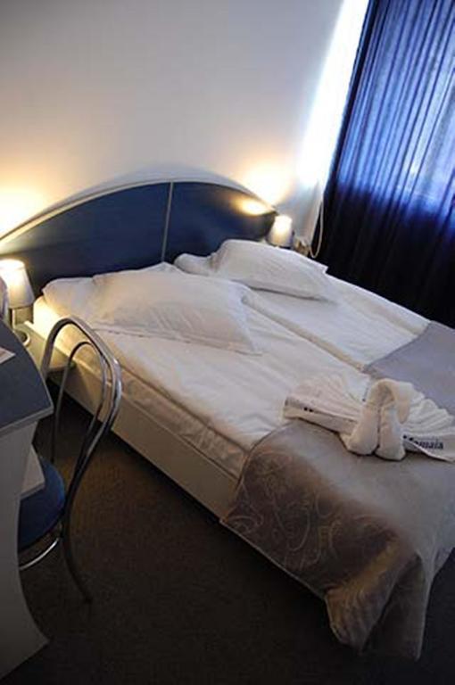 Зображення Aurora 2*