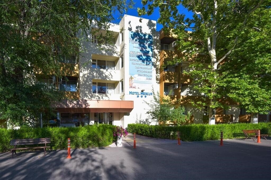 Готель Complex Mediteranean Mamaia 3*