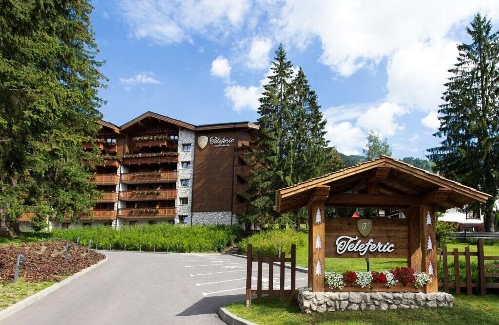 Отель Teleferic Grand Hotel 4*