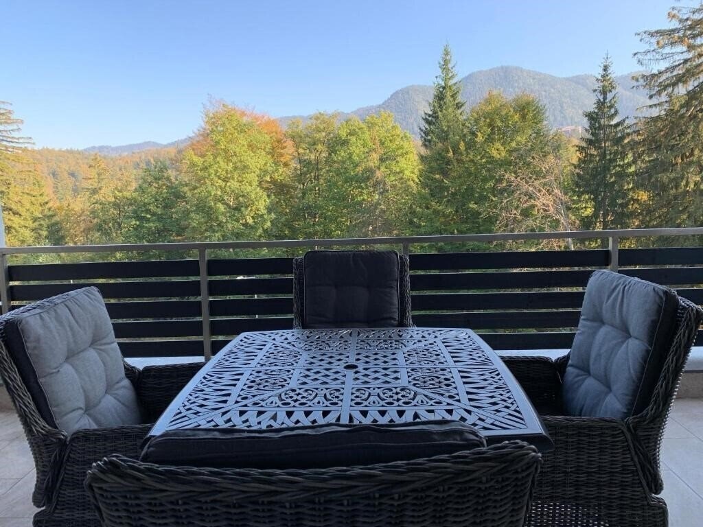 Изображение Edelweiss Apartments 4*