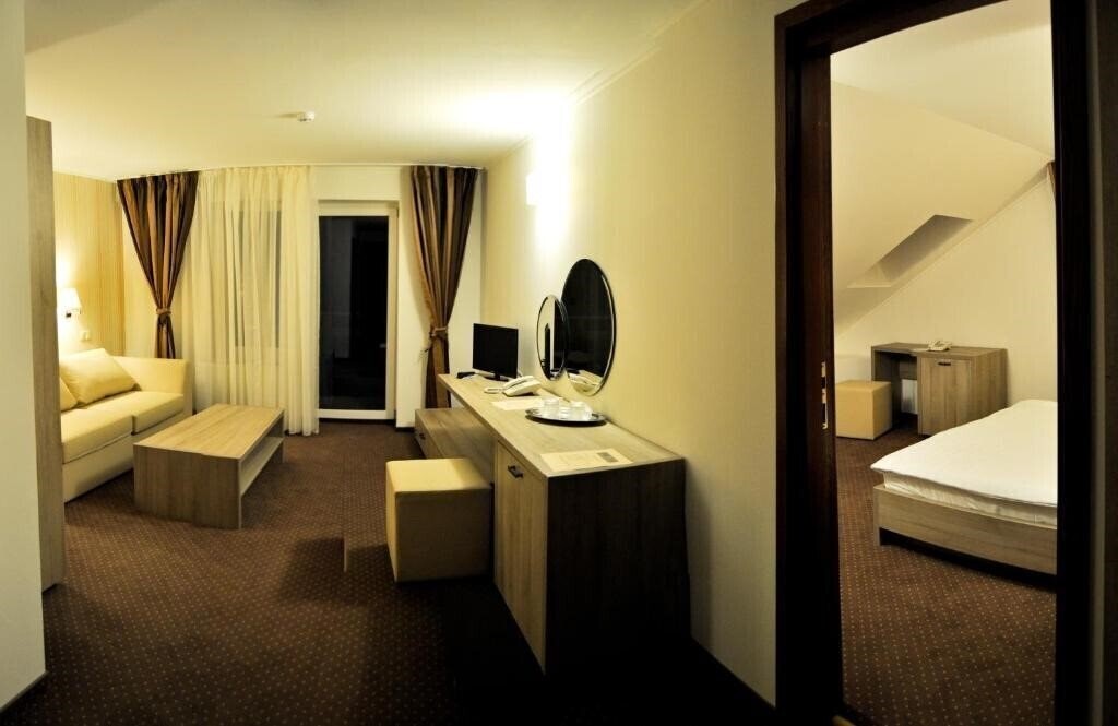 Фото Pensiunea Orizont 4*