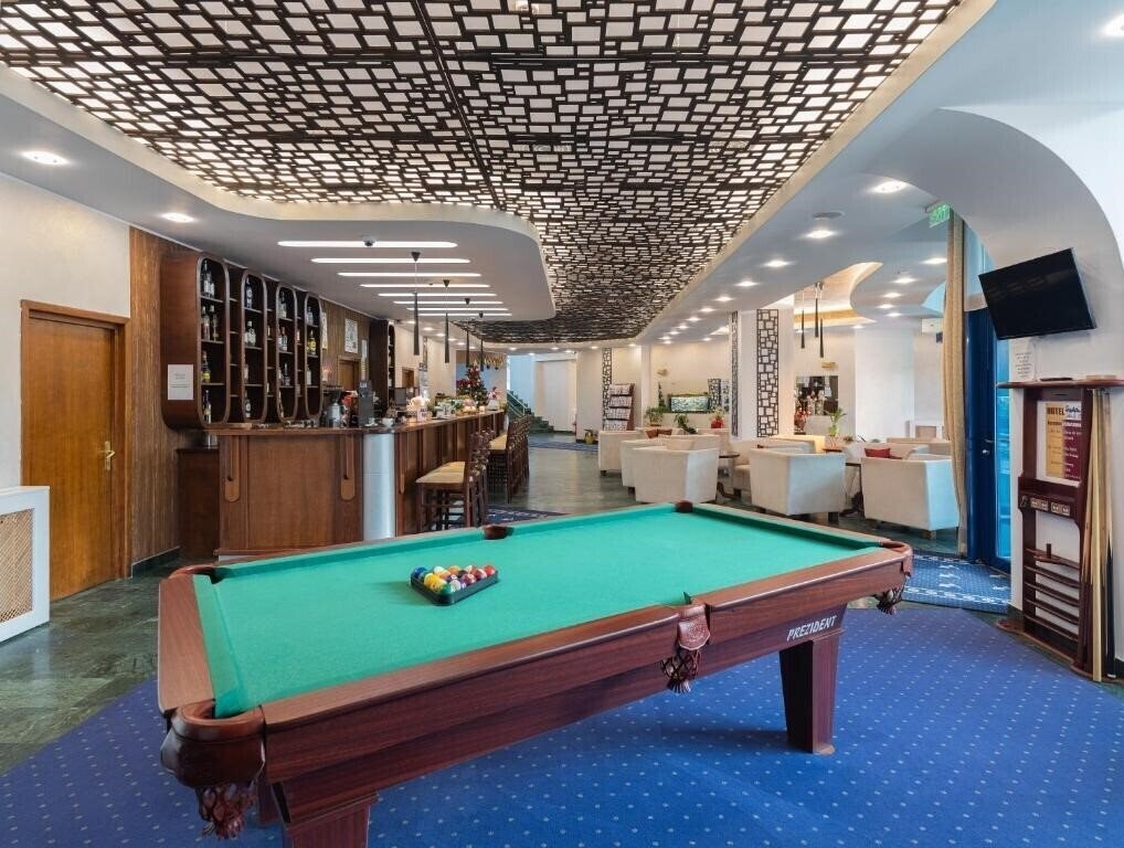 Зображення Hotel Ski & Sky (ex. Atrium Collection Hotel Predeal) 4*