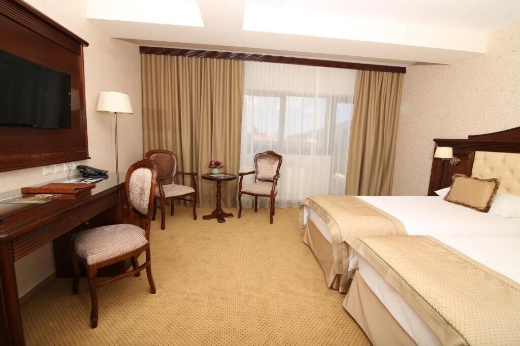Зображення Hotel Carmen 4*