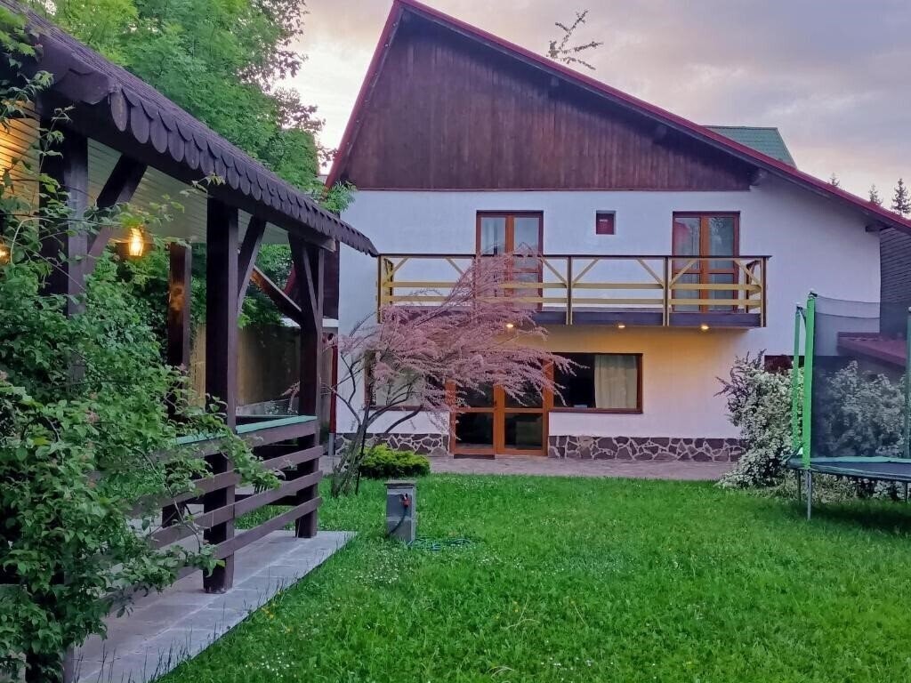 Картинка Cheerful Cabin Predeal 3*