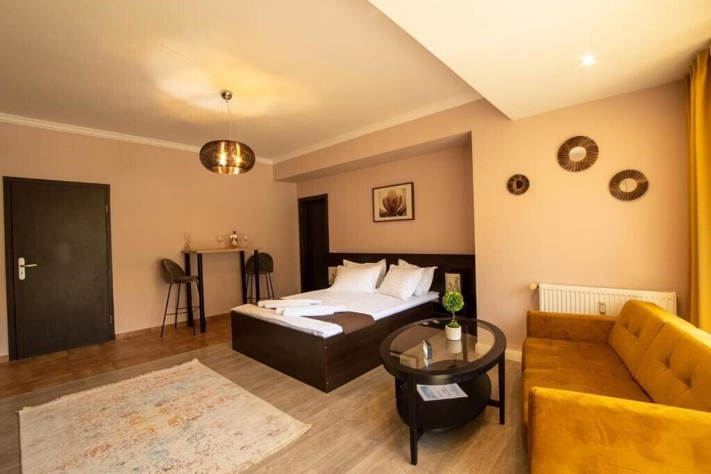 Отель Clabucet Studio 3*