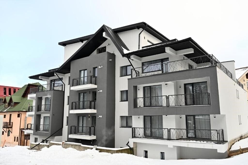 Картинка R&B Apartments 3*