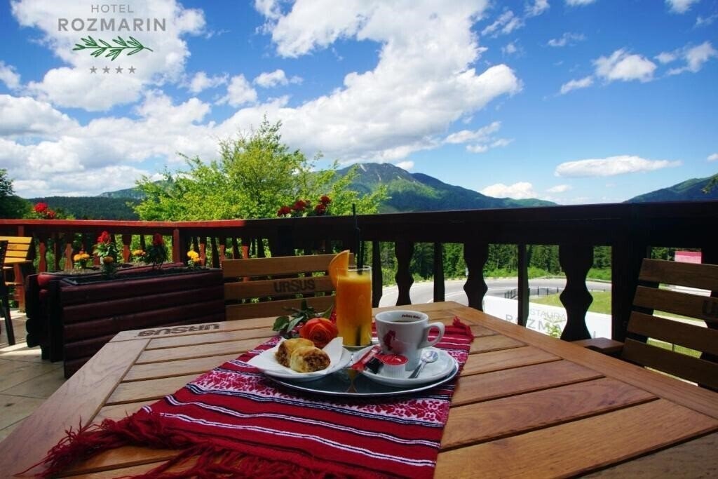 Отель Hotel Rozmarin 4*