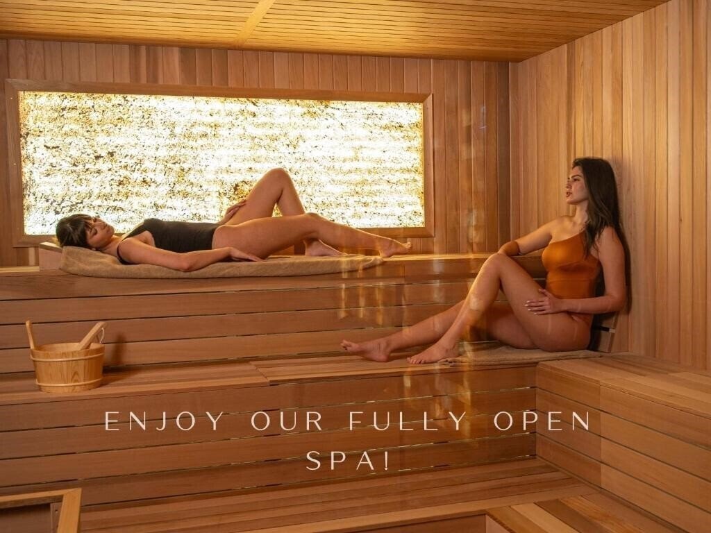 Отель Hotel Alexandrion Experience 4*