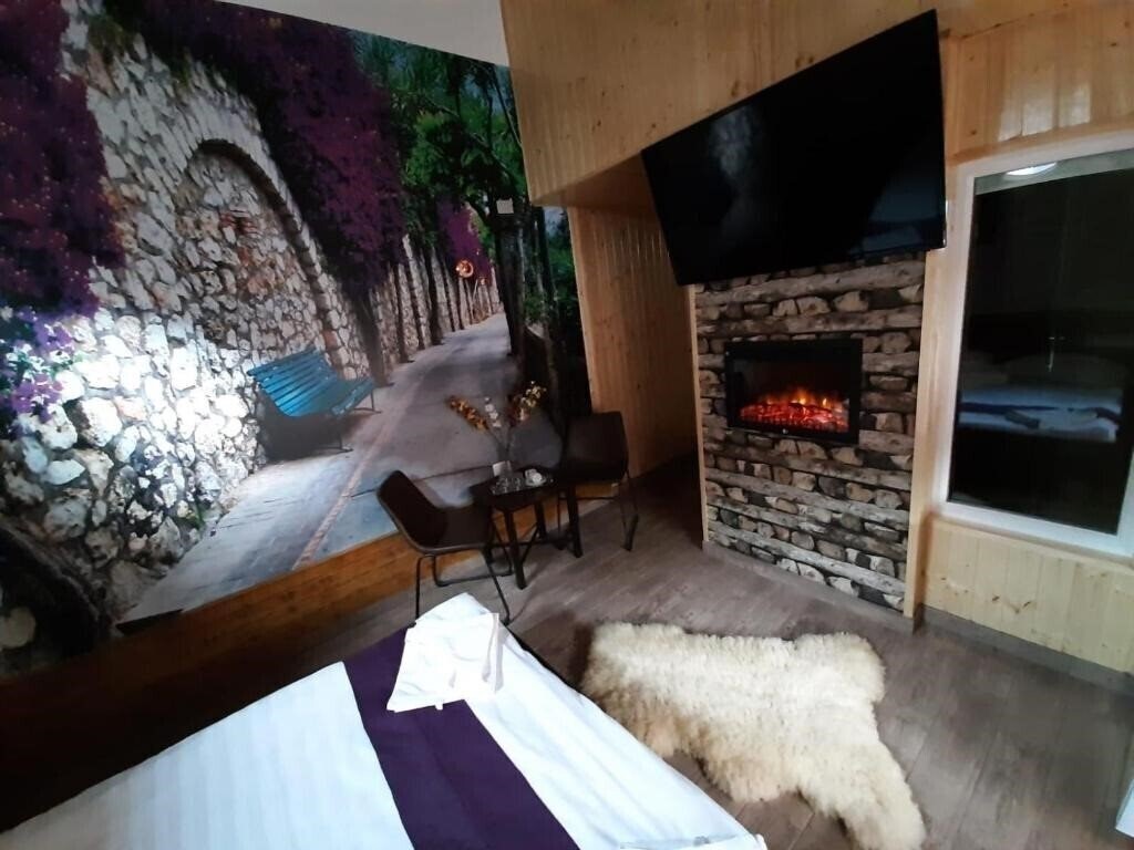 Зображення La Cristina (ex. Pensiunea La Cristina) 3*