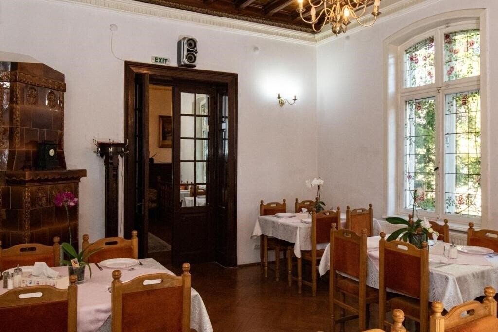 Фотографія Vila Retezat Sinaia 3*