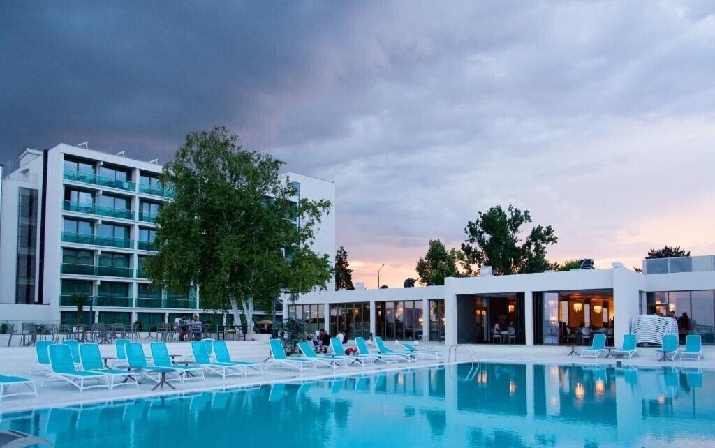 Отель Turquoise 4*