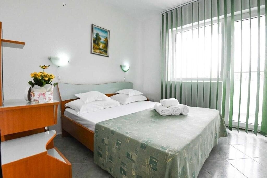 Фото Tismana 3*