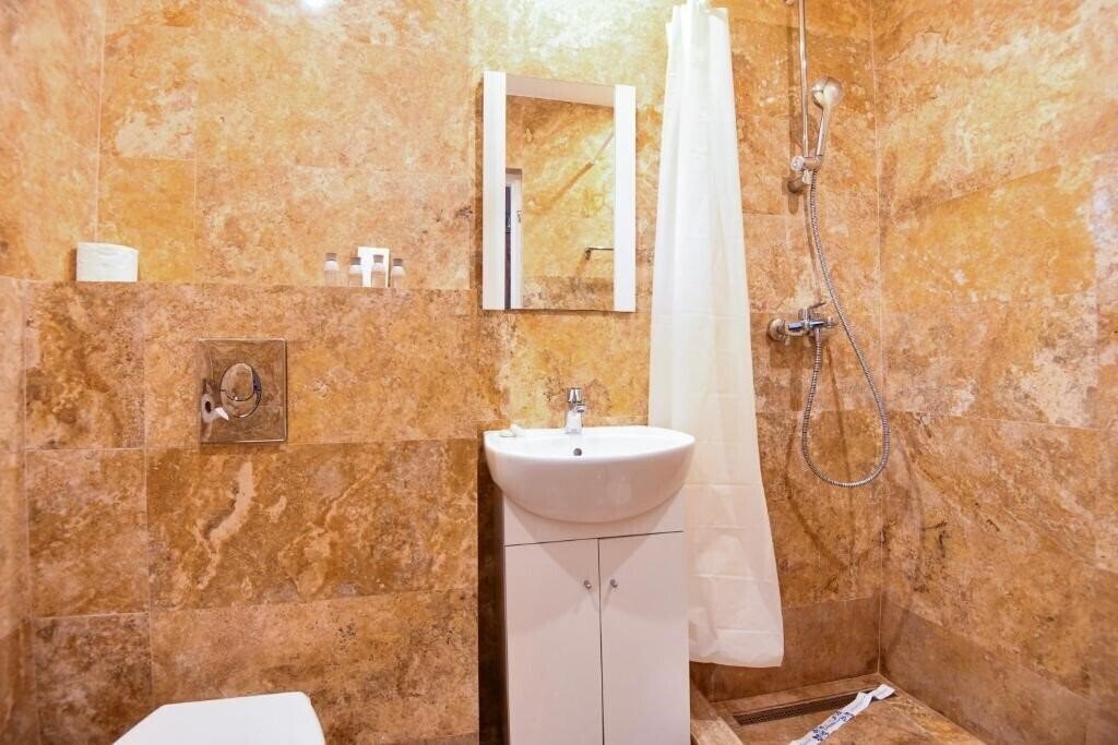 Фотография Tismana 3*