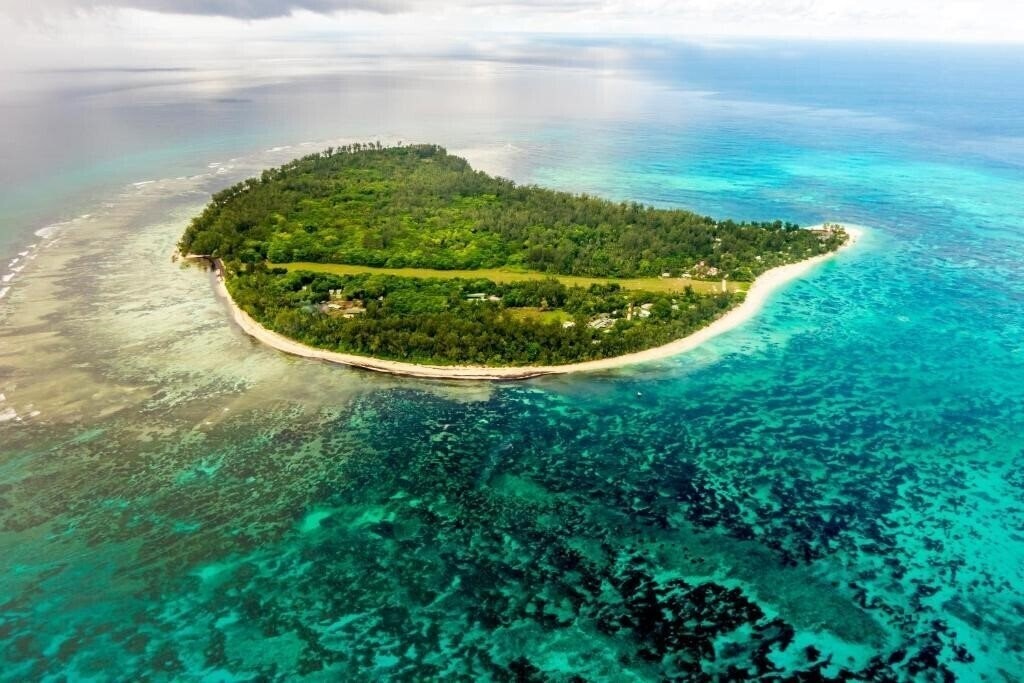 Готель Denis Island Seychelles 5*