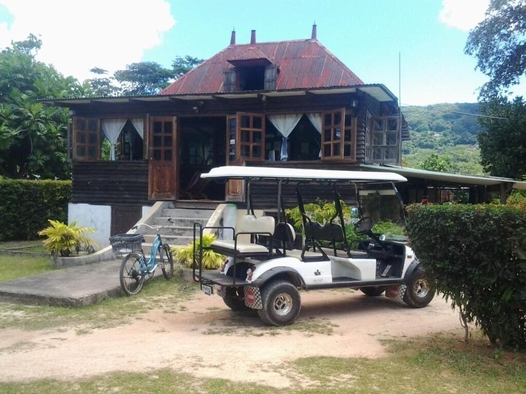 Фото Villa Creole 2*