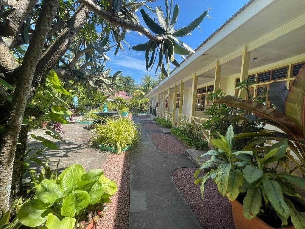 Отель Orchid Self Catering Apartment 3*
