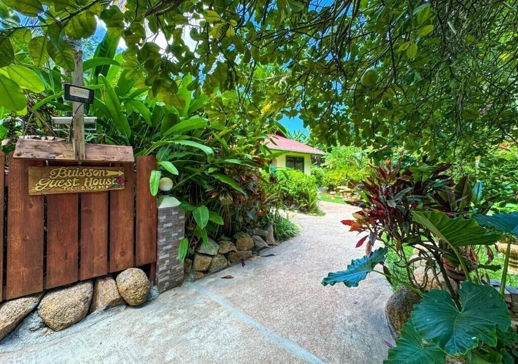 Фото Buisson Guesthouse 2*