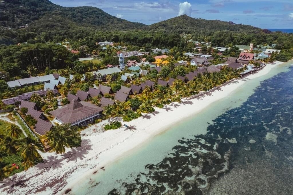 Готель La Digue Island Lodge 4*